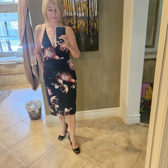 Floral MIDI dress size 6 - Picture 1 of 6